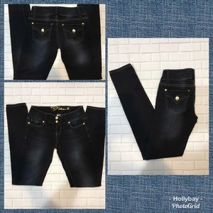 Arden B Dark Wash Skinny Jean Size 4 PRICE DROP